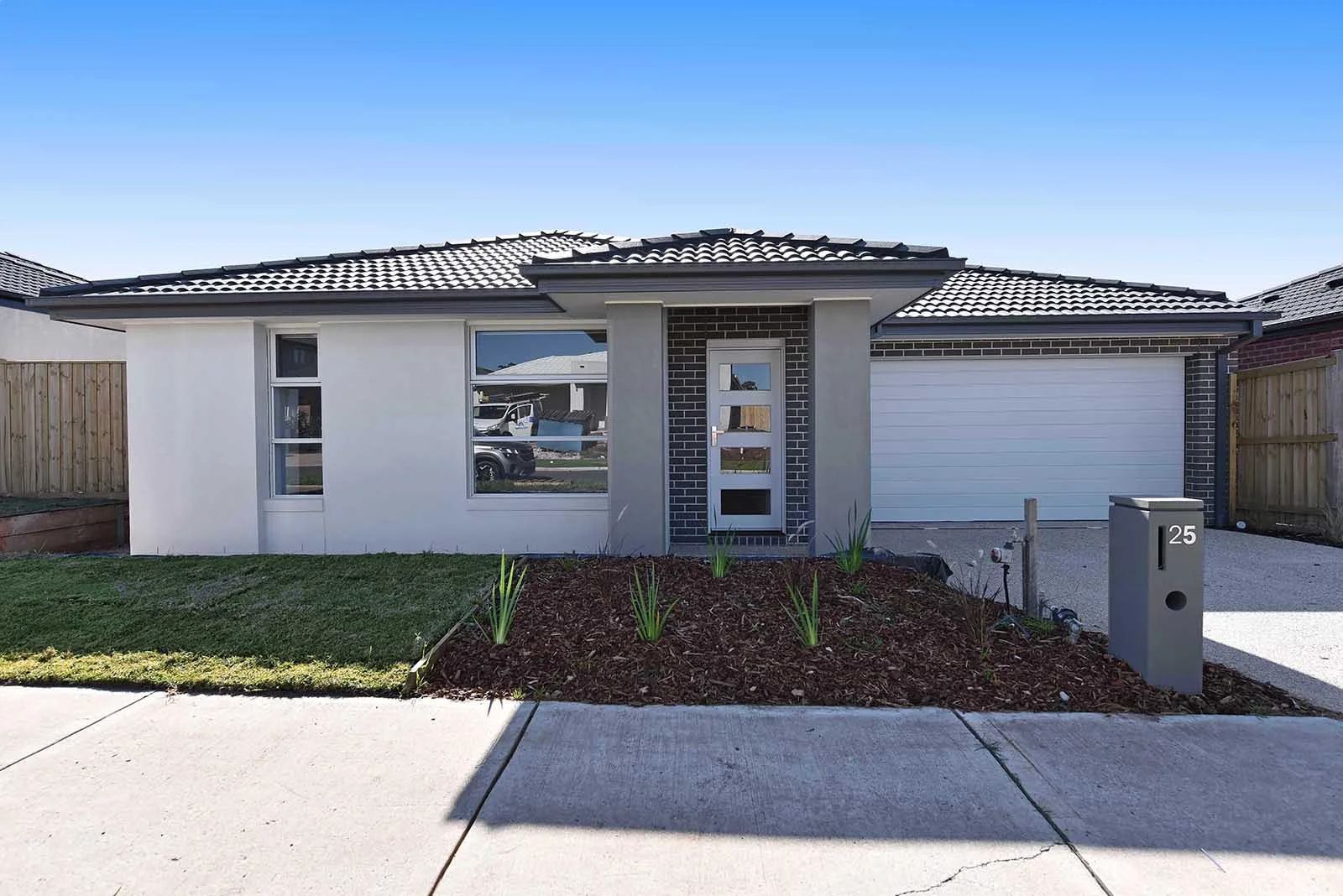 25 Zoe Street, Sunbury VIC 3429