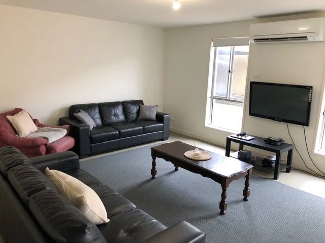 Additional image 5 of Room 4, 93 Fogarty Ave, Highton VIC 3216