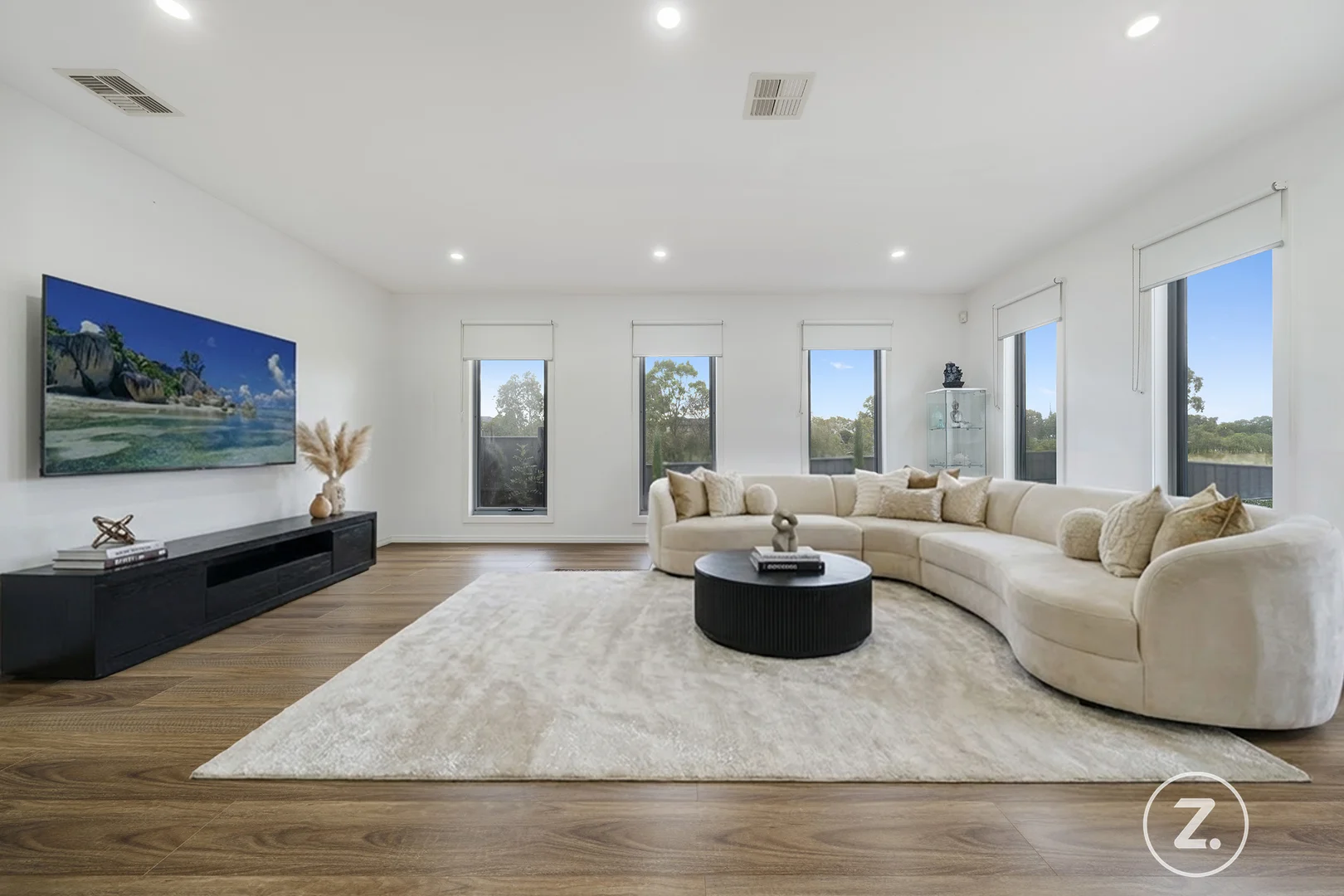 Additional image 3 of 26 Damaine Circuit, Caroline Springs VIC 3023