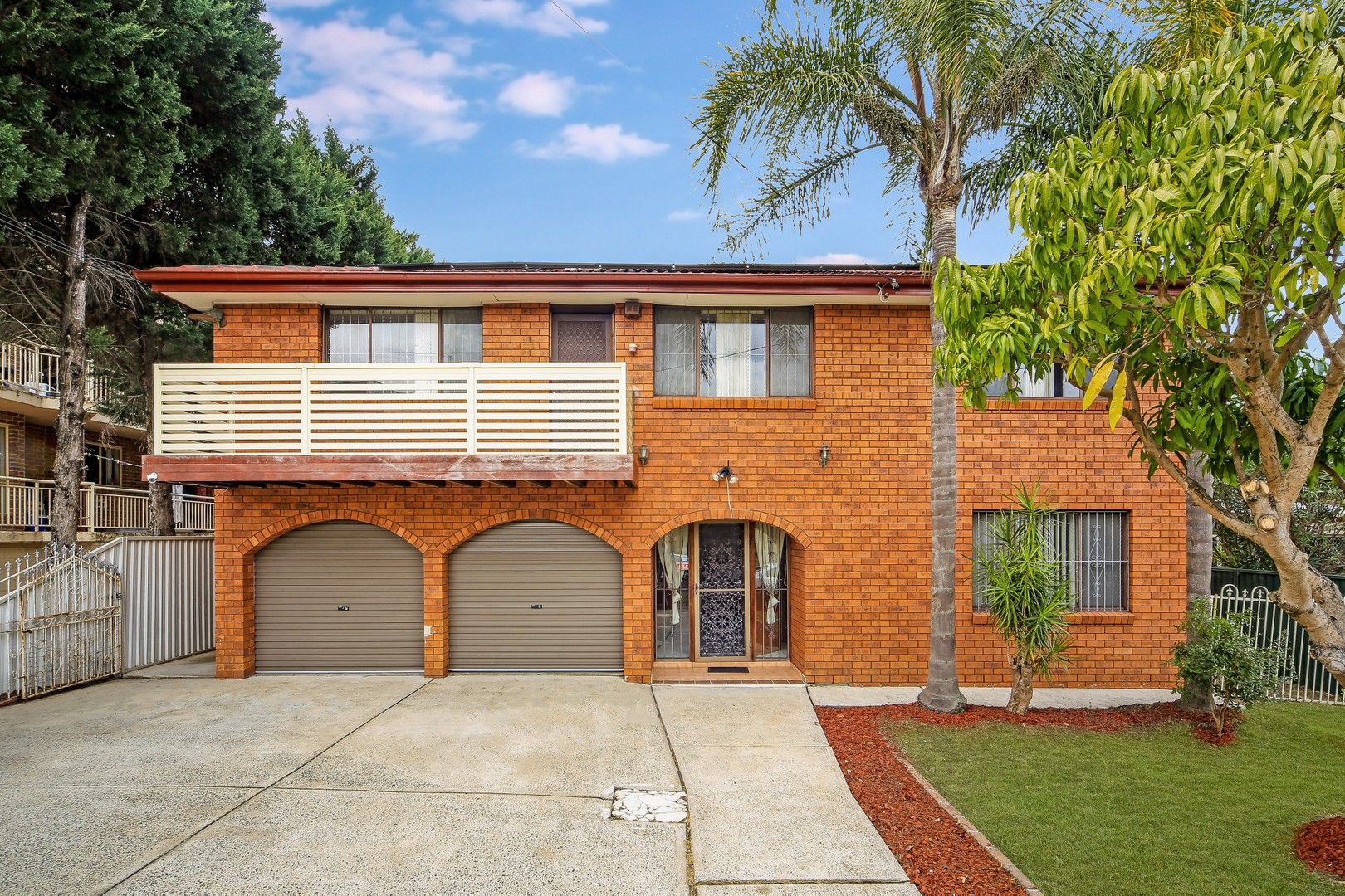 23 Cairds Avenue, Bankstown NSW 2200, Image 0