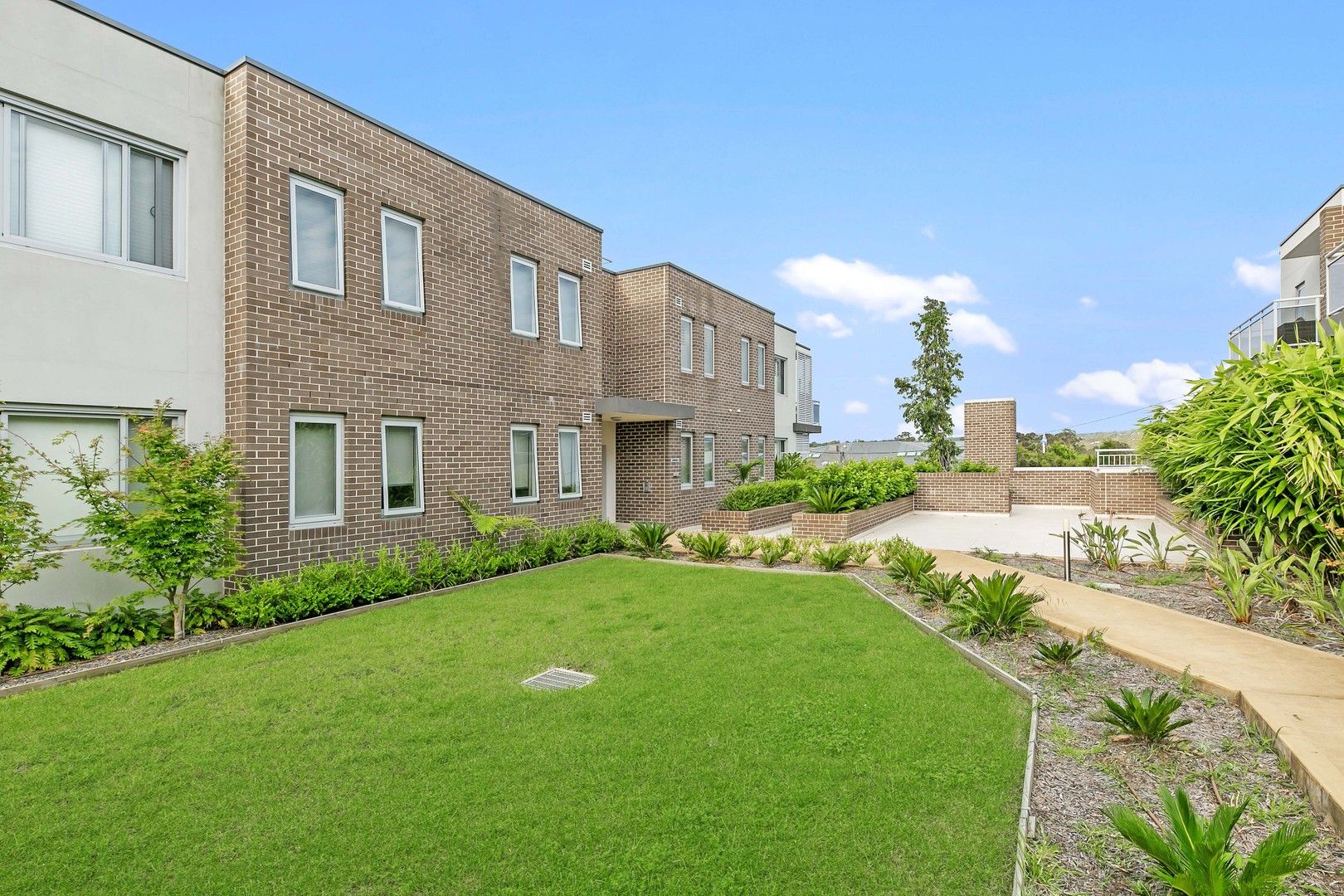 2 bedrooms Apartment / Unit / Flat in 38 Highbury Road NORTH KELLYVILLE NSW, 2155