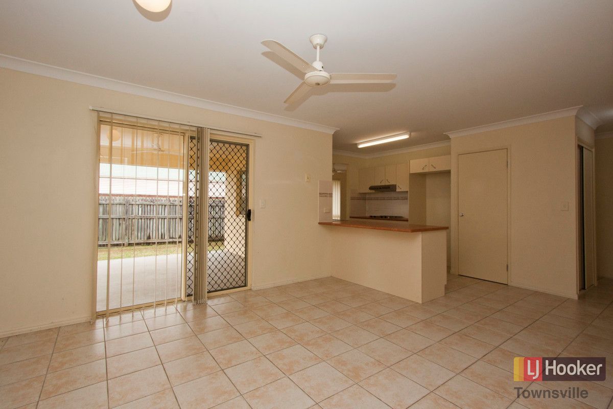 19 Bellingham Crescent, Kirwan QLD 4817, Image 2