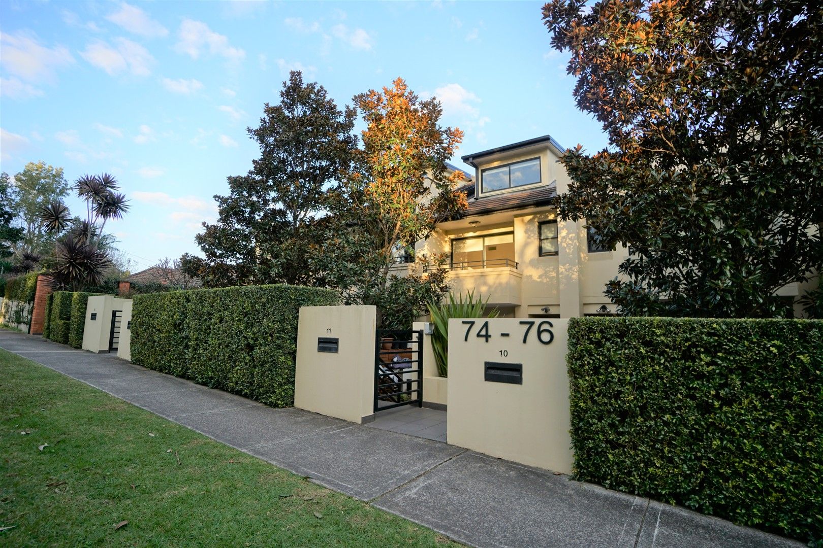 3 bedrooms Townhouse in 11/74-76 Dalleys Road NAREMBURN NSW, 2065