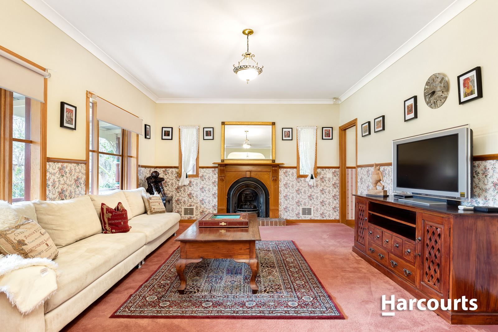 14 Grant Close, Berwick VIC 3806, Image 2