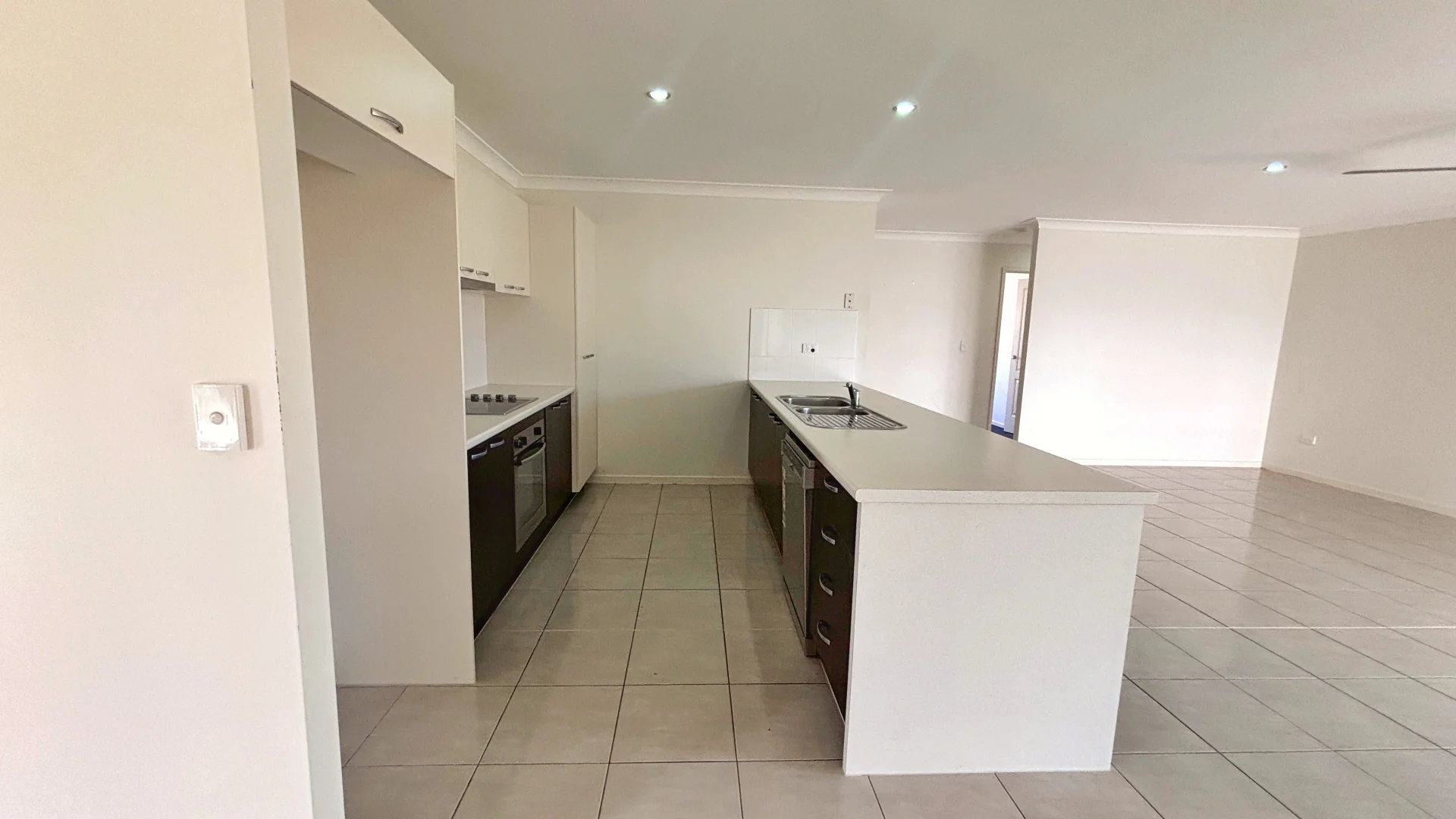 Additional image 6 of 13 Pongamia Parade, Mount Low QLD 4818