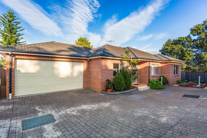 Picture of 3/14 Napoleon Road, GREENACRE NSW 2190