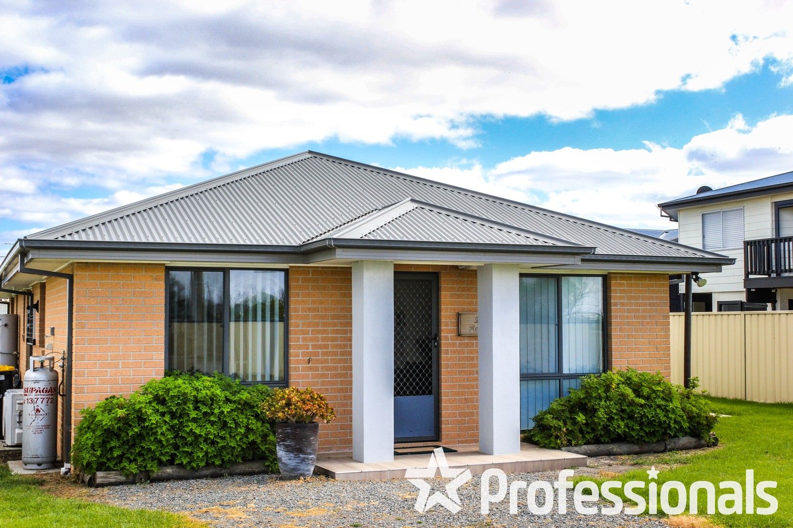 41 Main Road, Seaspray VIC 3851, Image 0