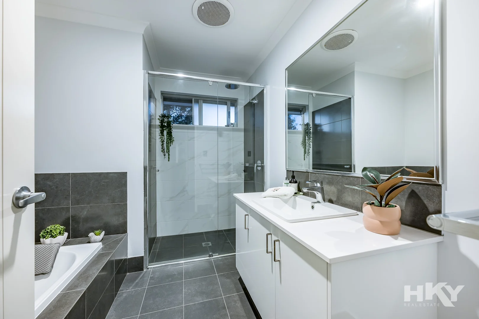 Image 23