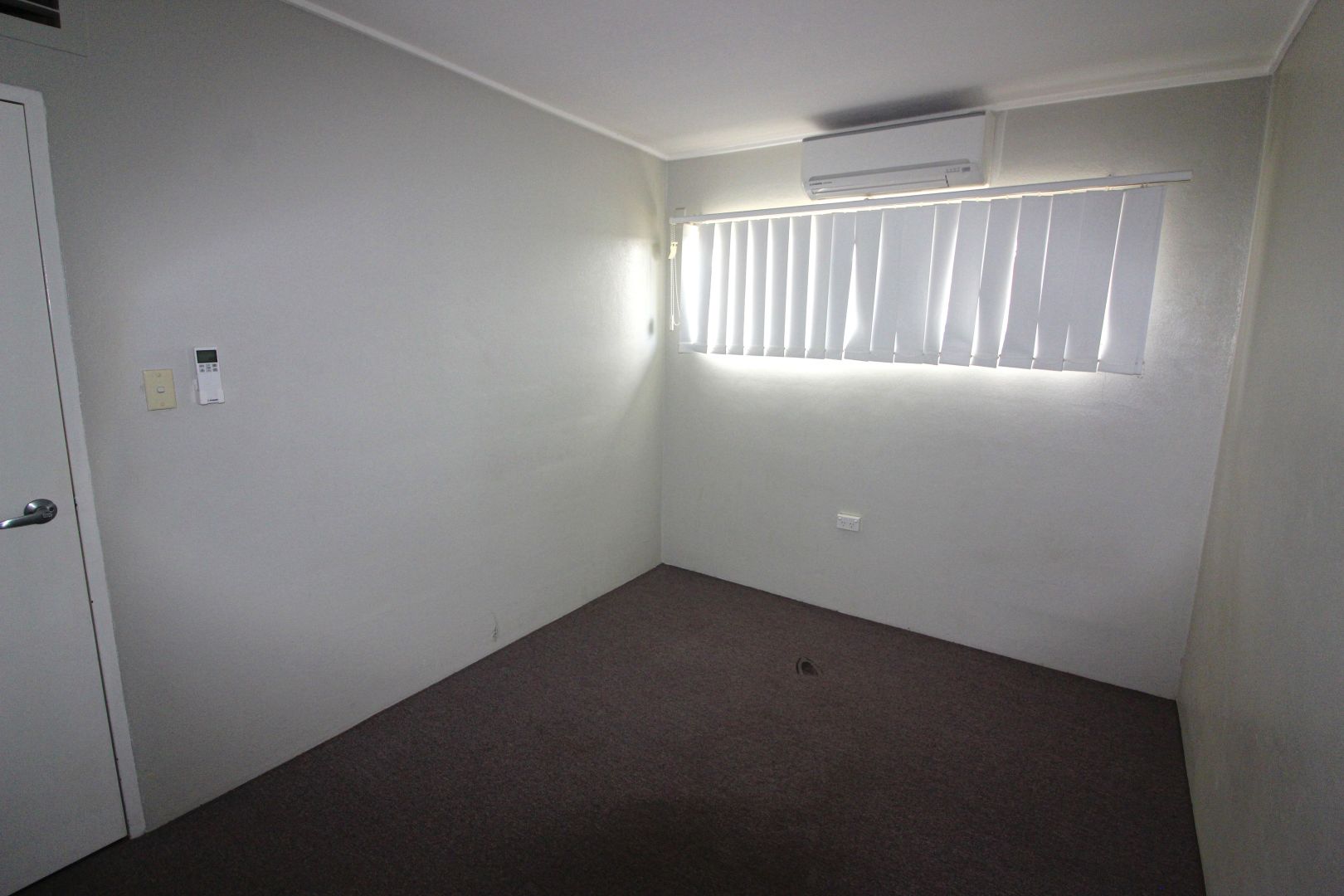 Unit 1/2 Daphne Avenue, Mount Isa QLD 4825, Image 2