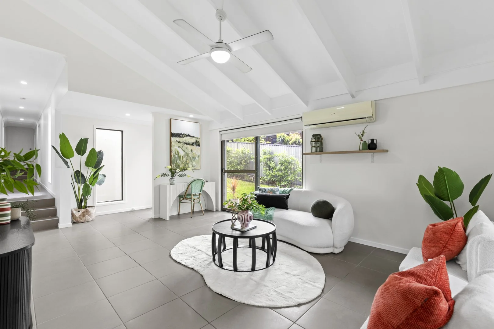 1 Saint Andrews Glade, Robina QLD 4226