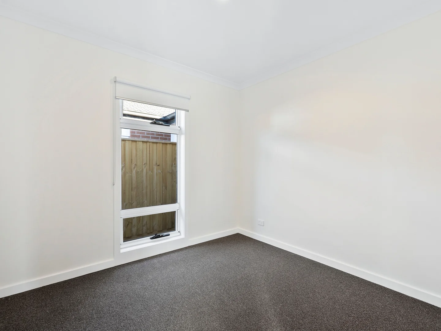 Additional image 7 of 60 Generation Crst, Mambourin VIC 3024