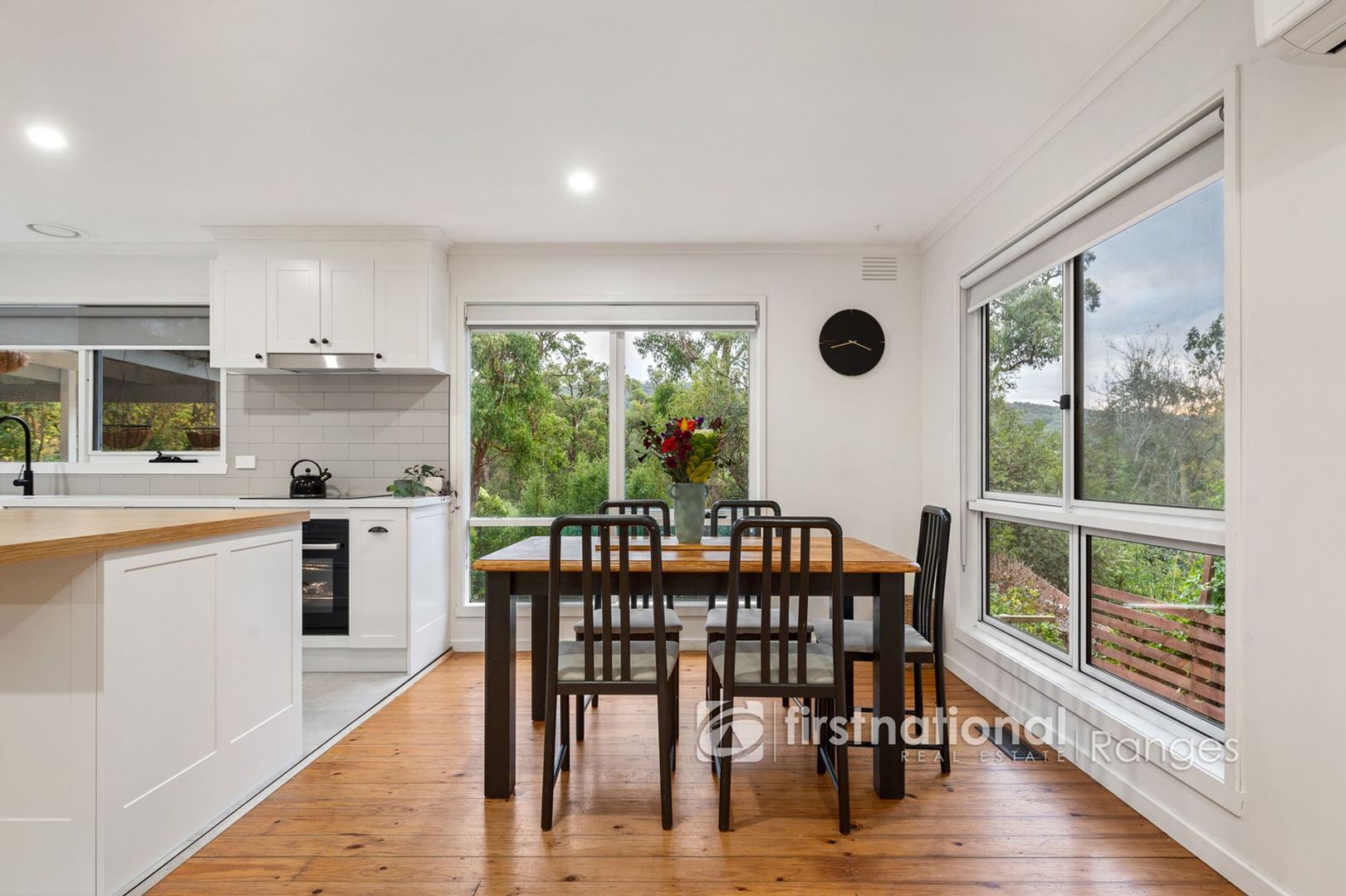 7 Caroline Avenue, Cockatoo VIC 3781, Image 2