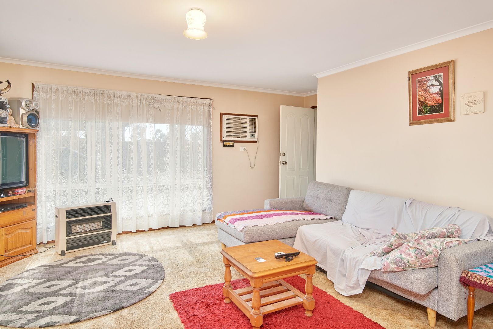 2/31 Wren Street, Mount Austin NSW 2650, Image 2