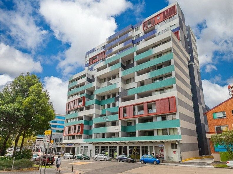2 bedrooms Apartment / Unit / Flat in 1403/6 - 10 Charles St PARRAMATTA NSW, 2150