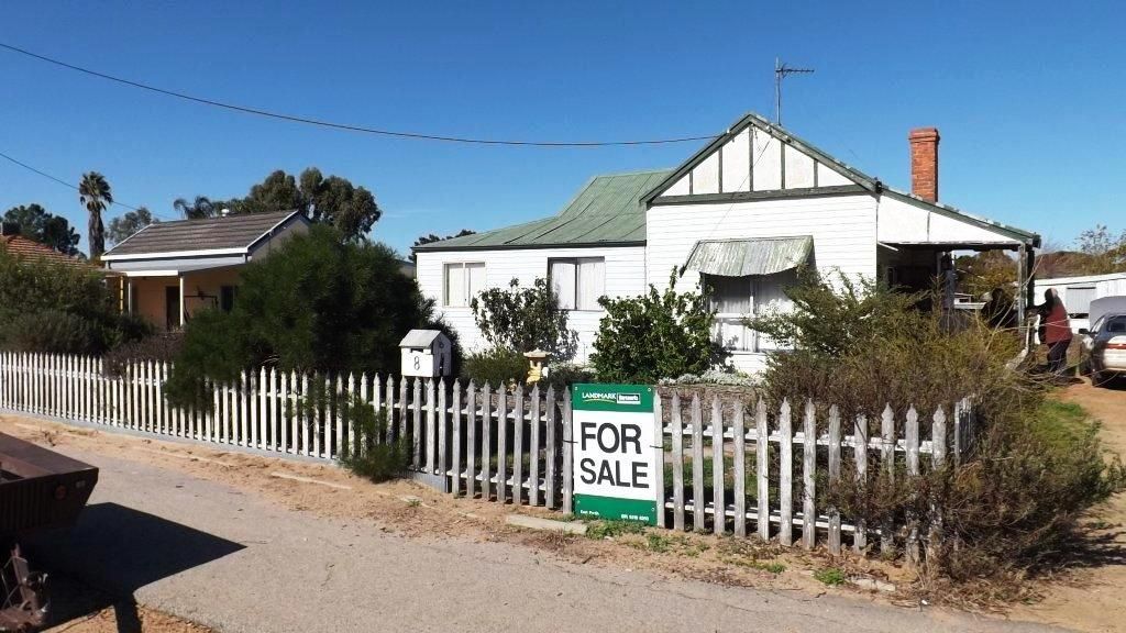 8 Gregory Street, Kellerberrin WA 6410, Image 0