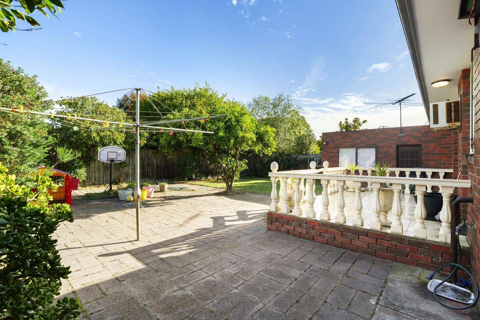 Image 10