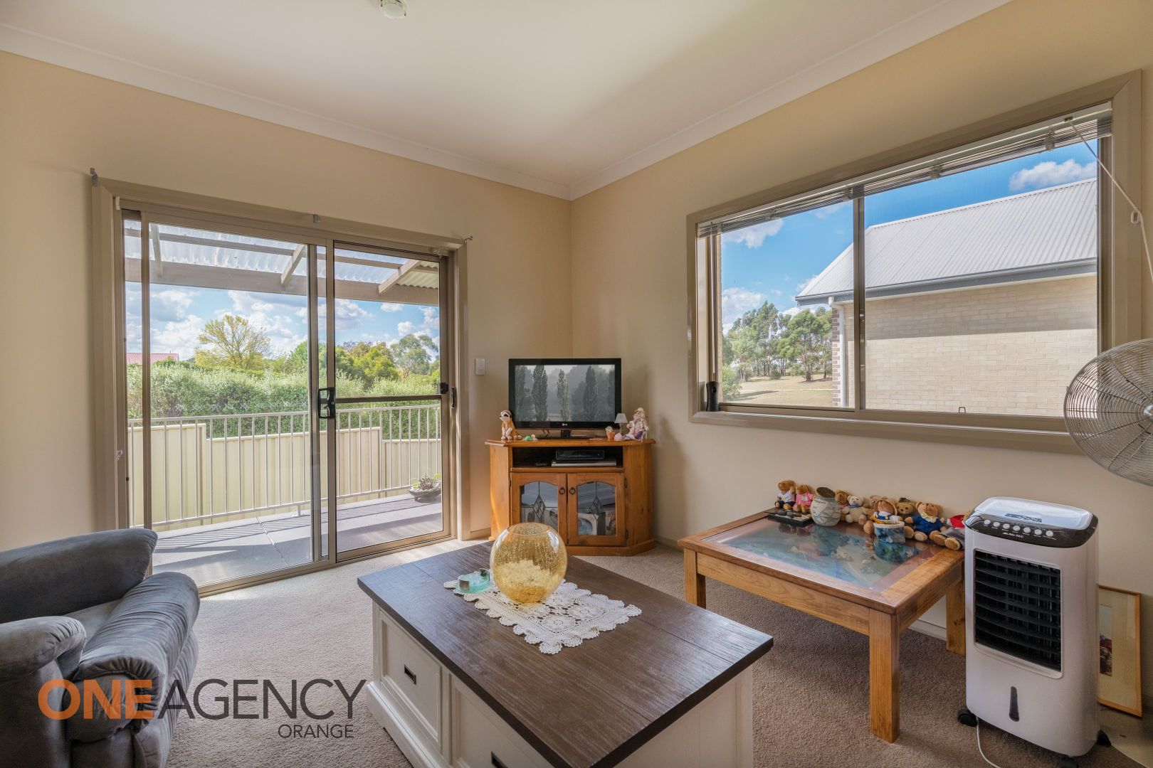 2/18 McLachlan Street, Orange NSW 2800, Image 1