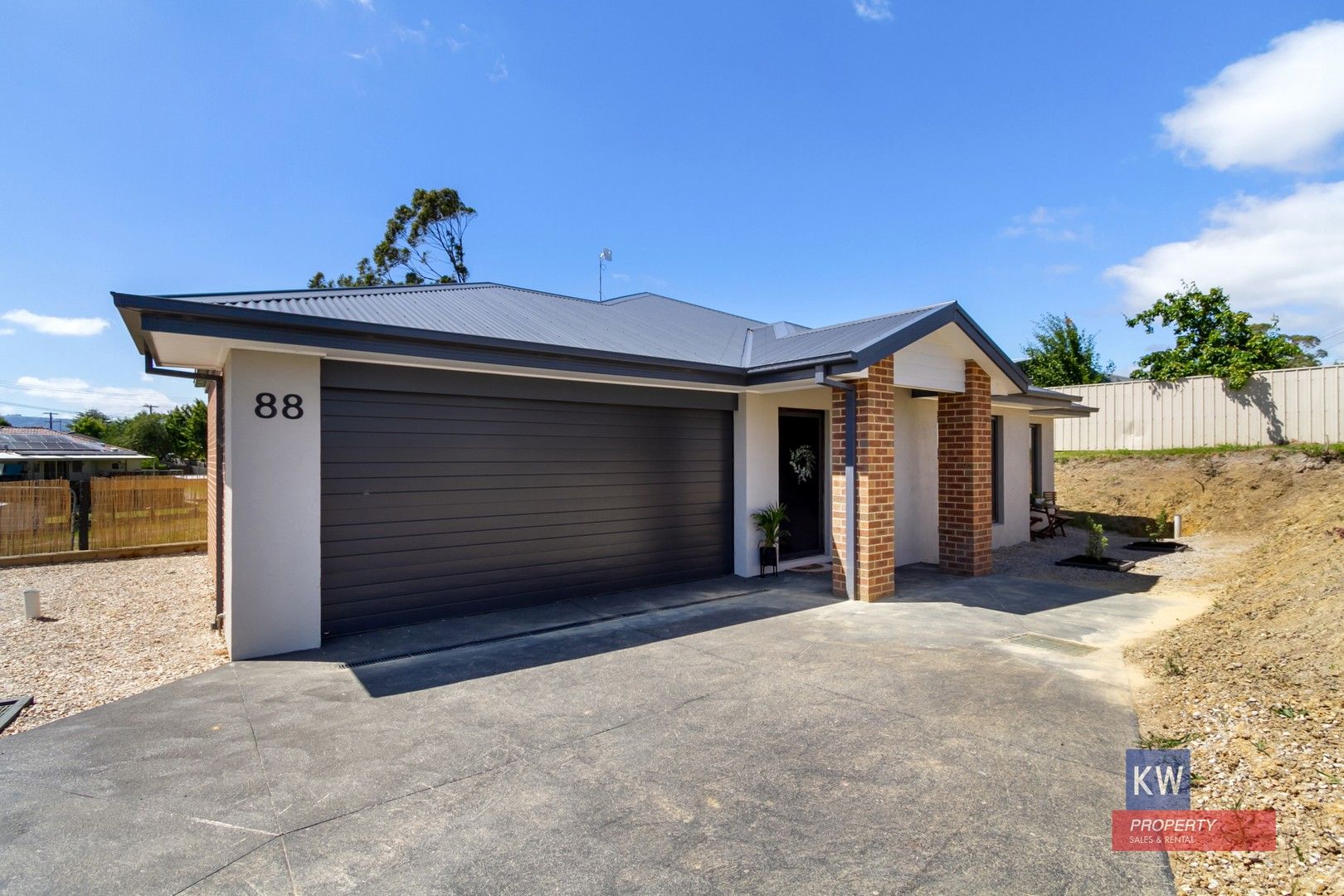 88-92 Main Street, Yinnar VIC 3869, Image 0