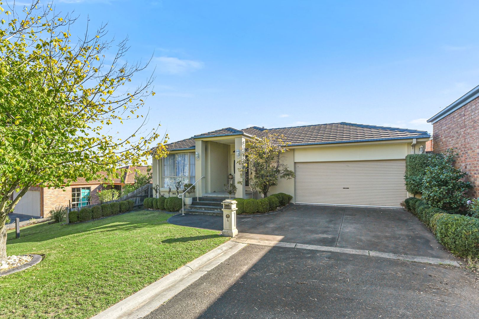 6 Caledonia Court, Berwick VIC 3806, Image 1