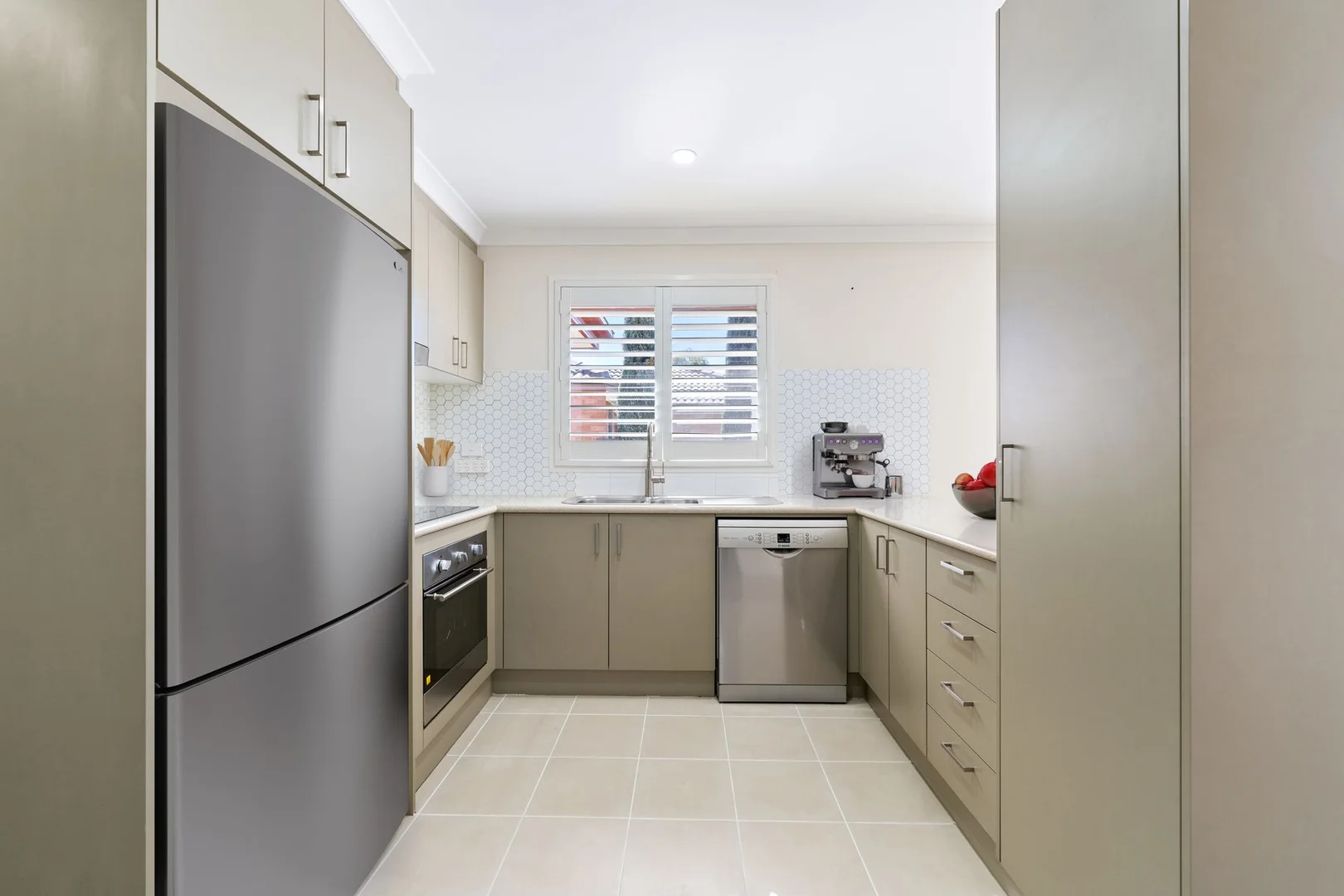 Additional image 4 of 50 John Holt Steet, Macgregor ACT 2615