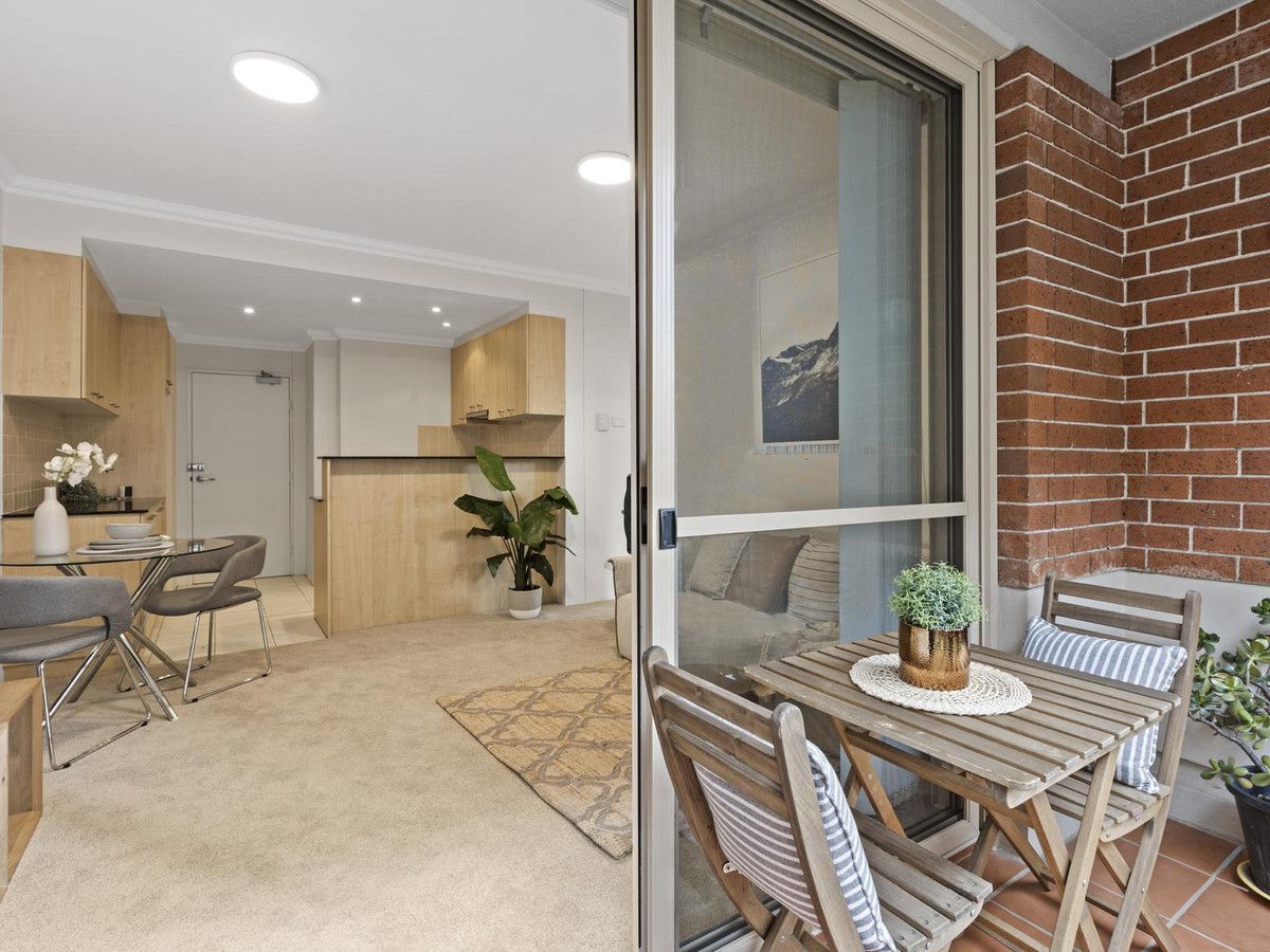 21/13 Ernest Street, Crows Nest NSW 2065, Image 2