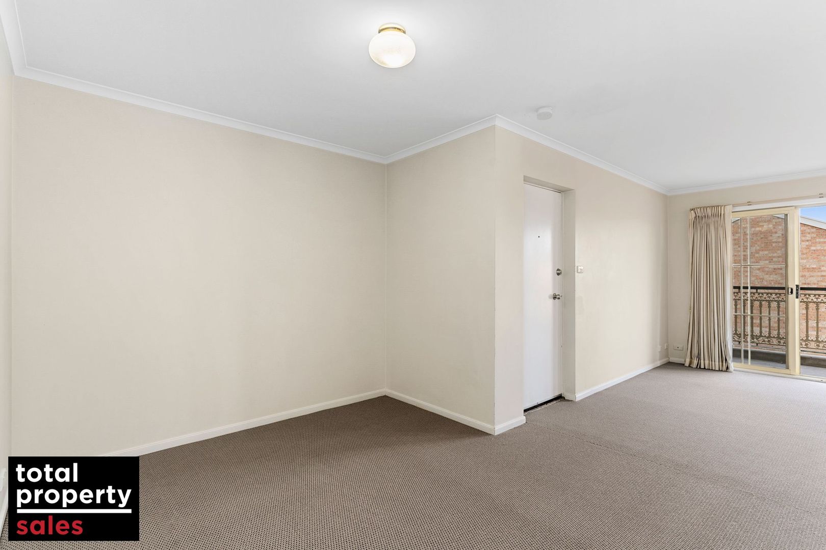 49/13-15 Sturt Avenue, Griffith ACT 2603, Image 2