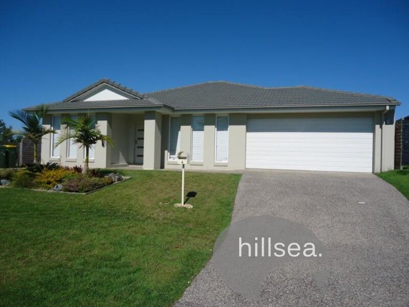 4 bedrooms House in 4 Arcadia Boulevard PIMPAMA QLD, 4209
