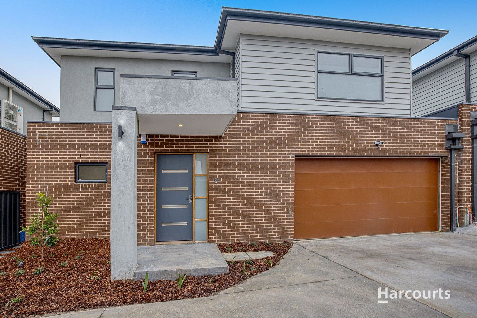 4 bedrooms Townhouse in 2/6 Edwards Street BURWOOD VIC, 3125