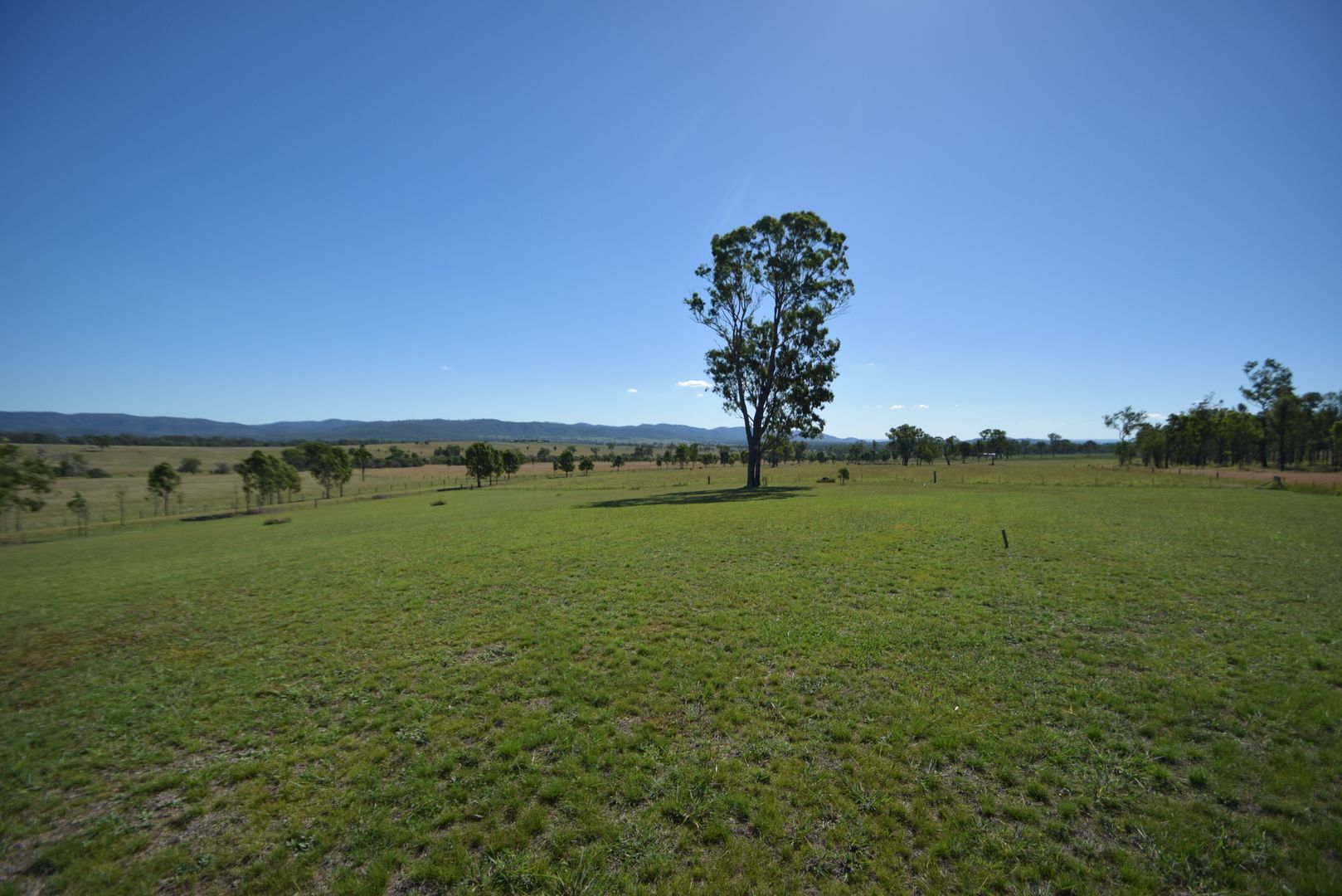 4 Huntley Road, Ottaba QLD 4313, Image 1