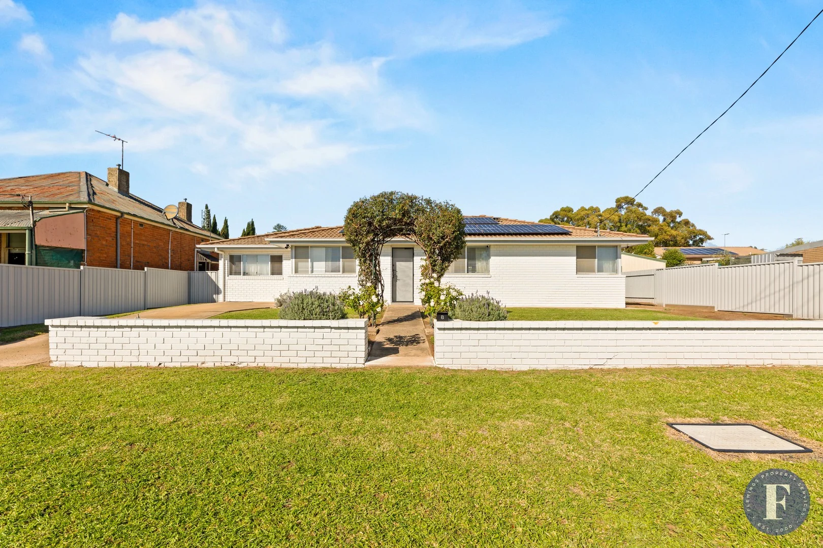Primary image of 8 Spring Street, Young NSW 2594