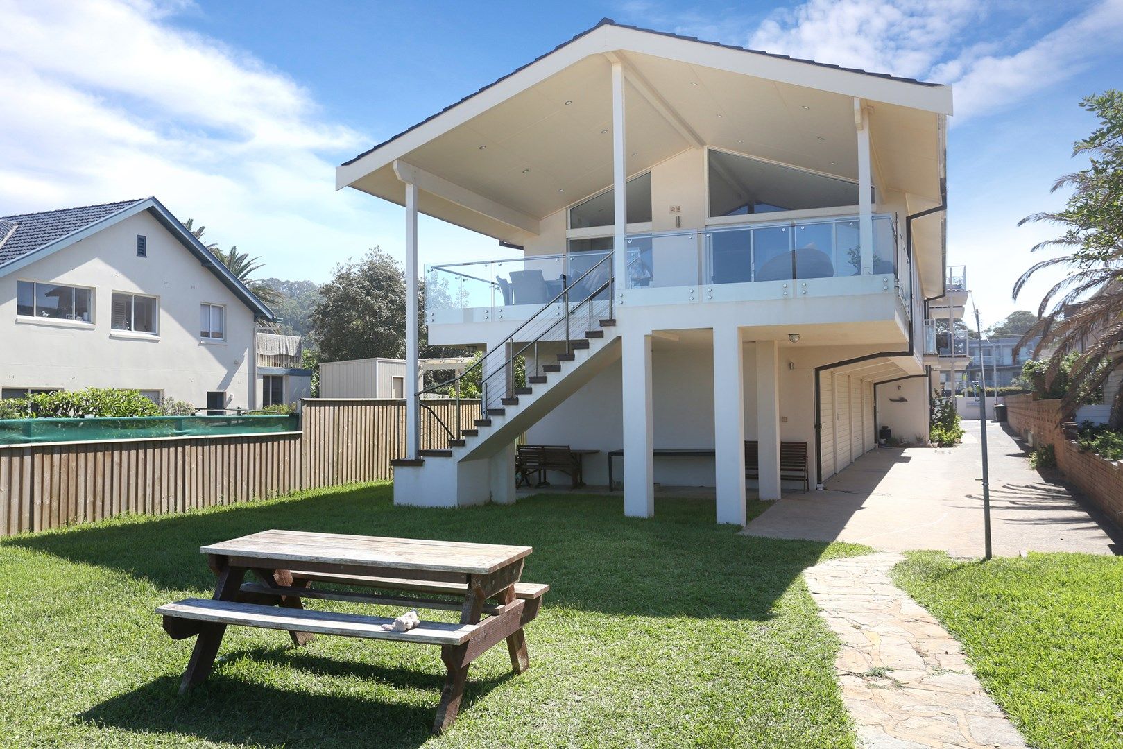 2 bedrooms Apartment / Unit / Flat in 5/1220 Pittwater Road NARRABEEN NSW, 2101