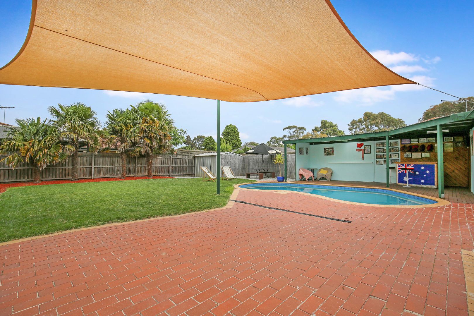 11 Butler Place, Mill Park VIC 3082, Image 2
