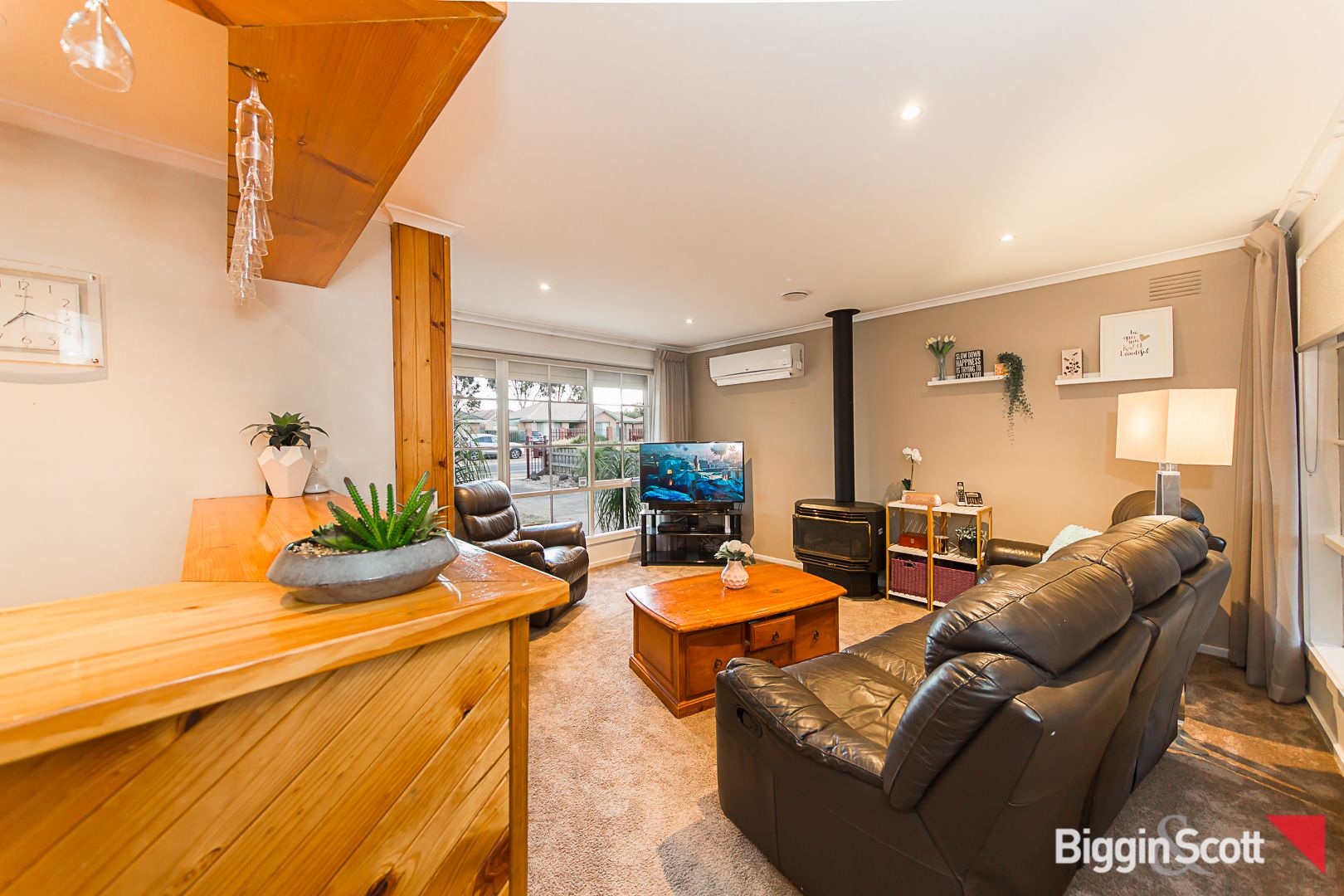 209 Shaws Road, Werribee VIC 3030, Image 2