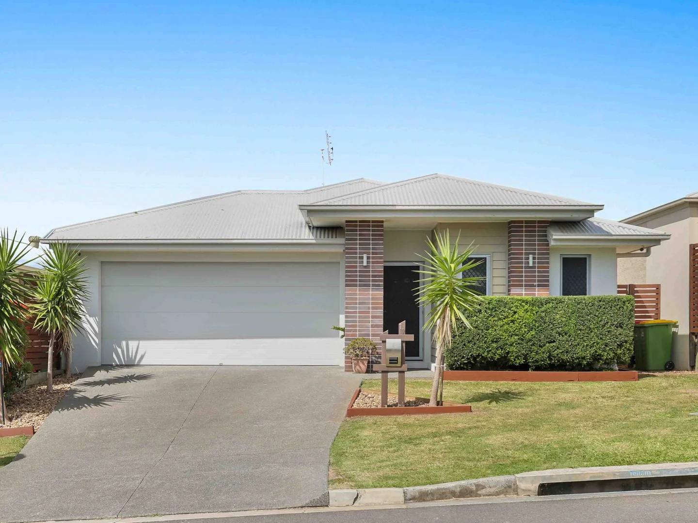 19 Boston Terrace, Coomera QLD 4209