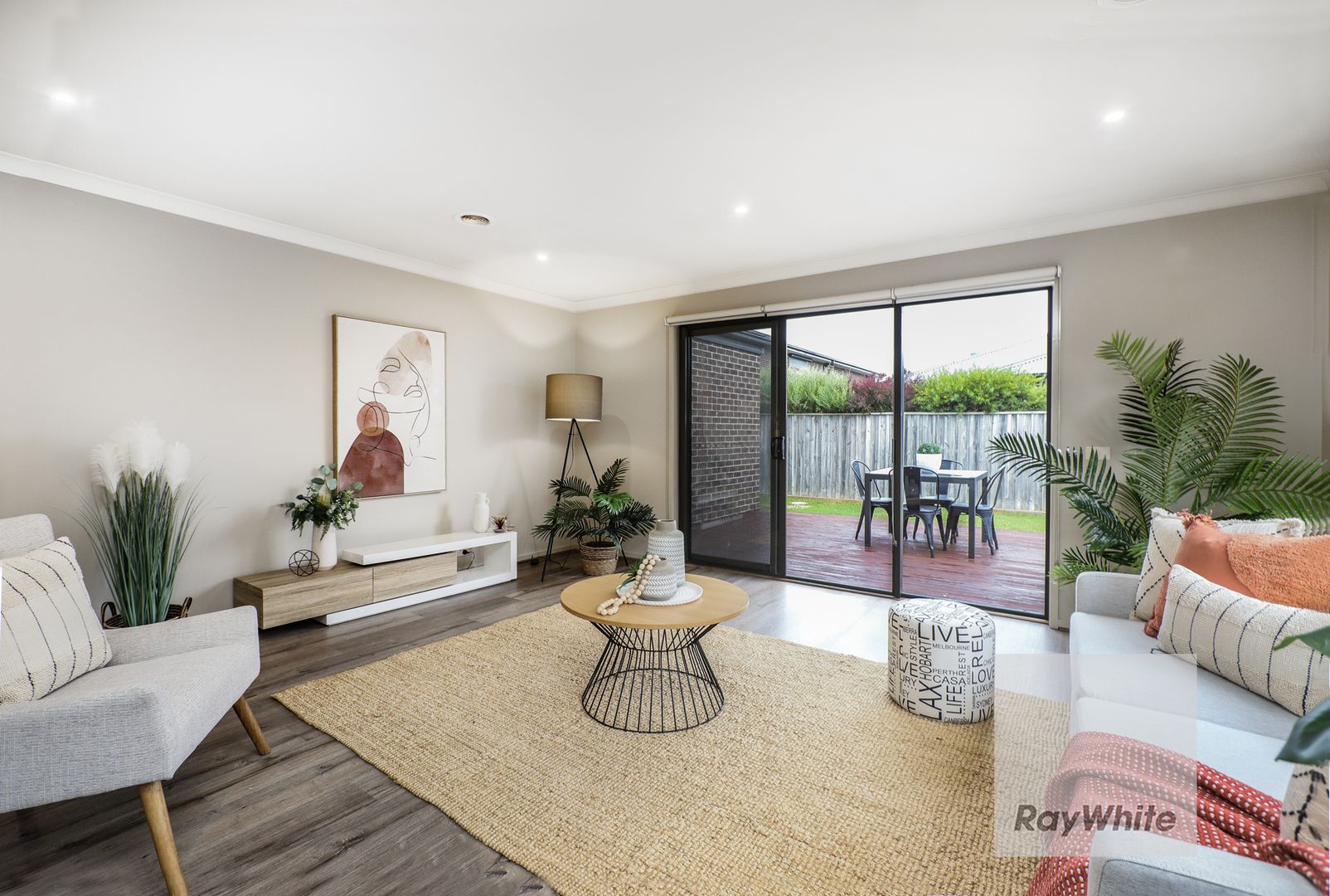 14 Alderbark Way, Greenvale VIC 3059, Image 2