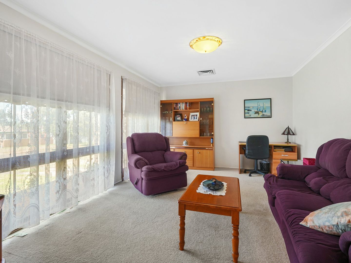 1 Leven Place, St Andrews NSW 2566, Image 2