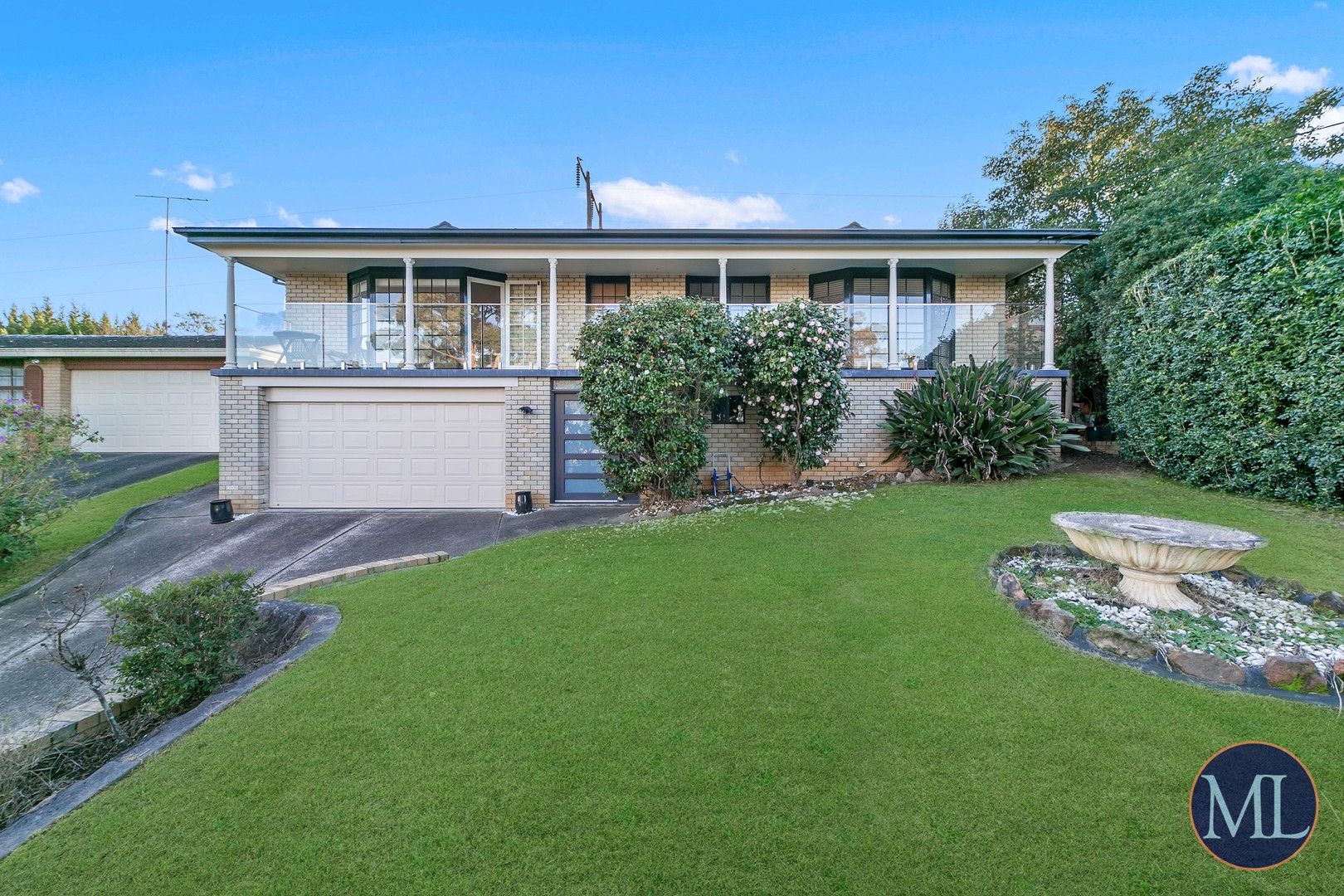 4 bedrooms House in 35 Blackett Drive CASTLE HILL NSW, 2154