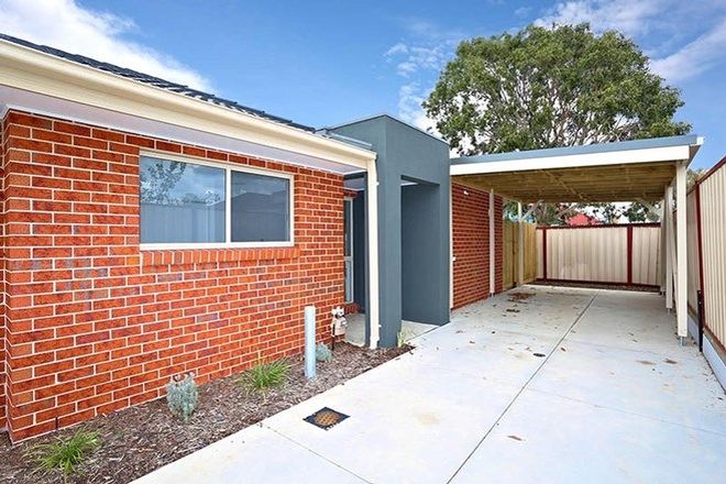 Picture of 3/33 Chelsey Street, ARDEER VIC 3022