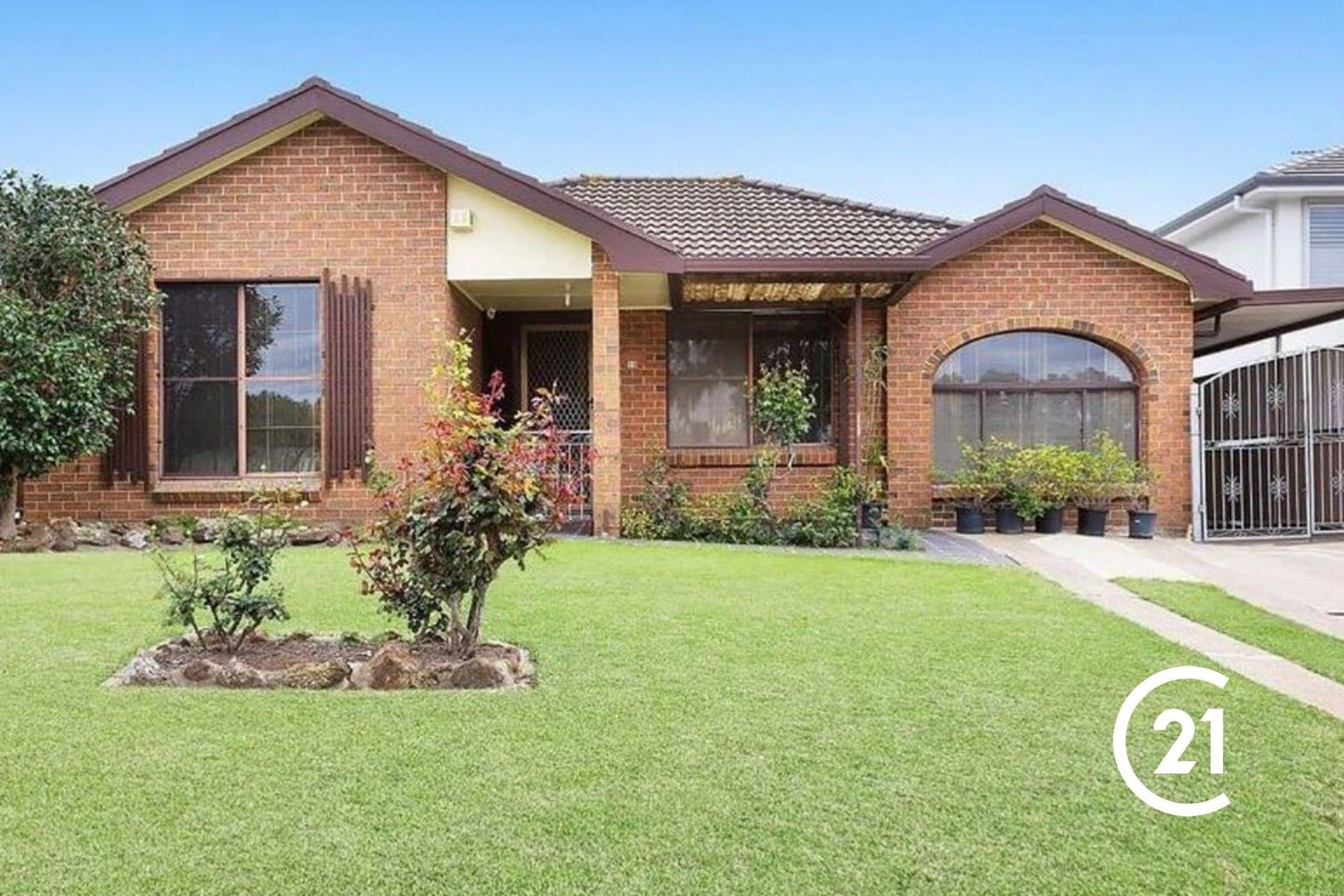 4 bedrooms House in 13 Oulton Street PROSPECT NSW, 2148