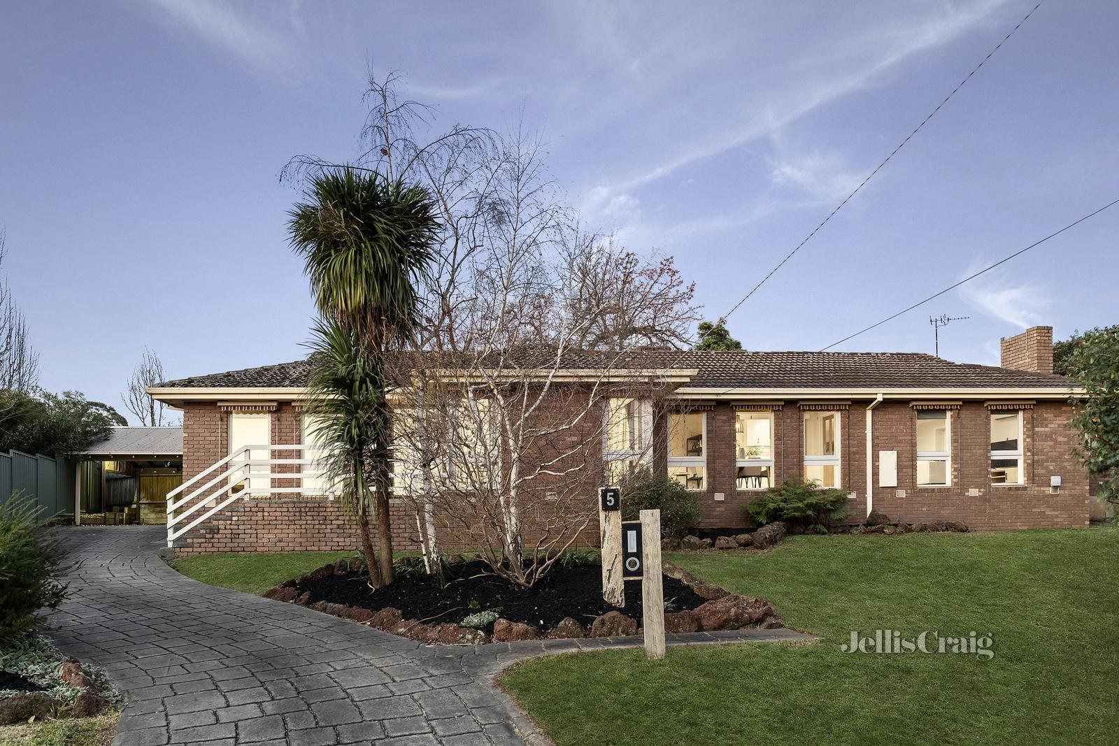 5 West Haven Court, Chirnside Park VIC 3116, Image 0