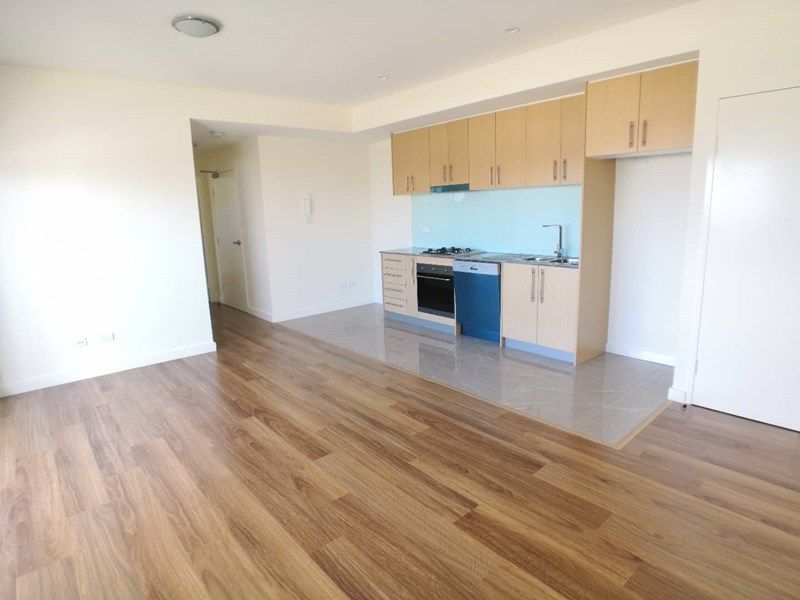 2 bedrooms Apartment / Unit / Flat in B405/40-50 Arncliffe Street WOLLI CREEK NSW, 2205