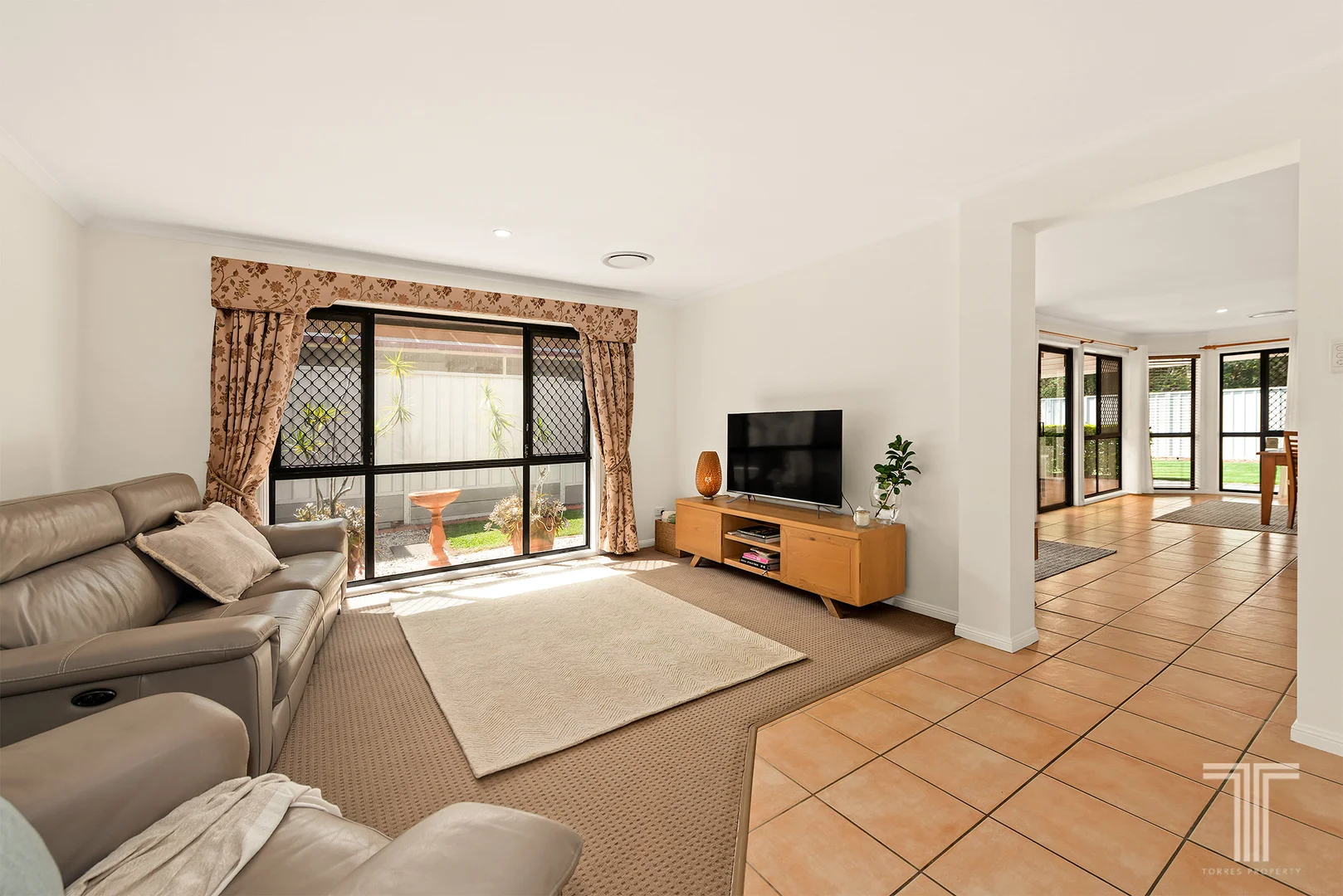 Additional image 14 of 6 Coventry Circuit, Carindale QLD 4152