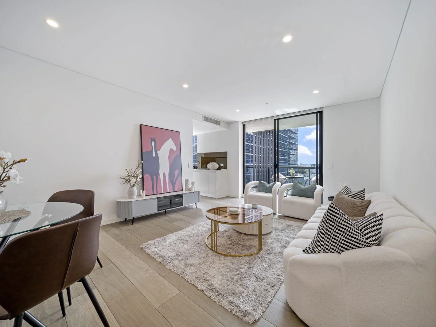 Additional image 2 of 607/22 John Street, Mascot NSW 2020