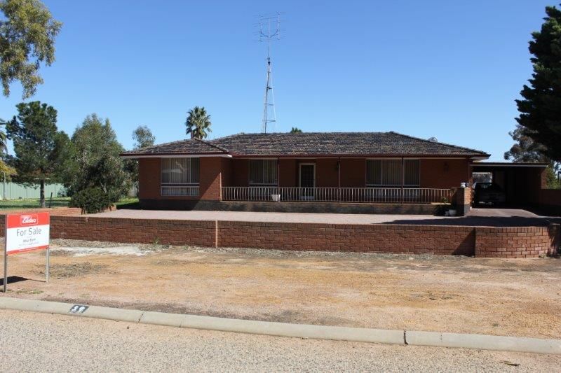 39 Doreen Street, Narembeen WA 6369, Image 0