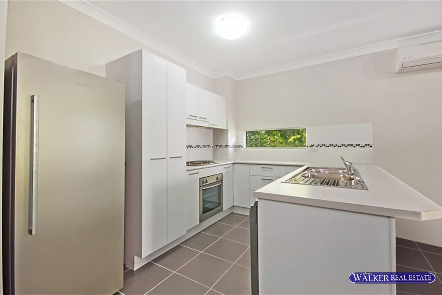 7/109 Callaghan Street, Mooroobool QLD 4870, Image 1