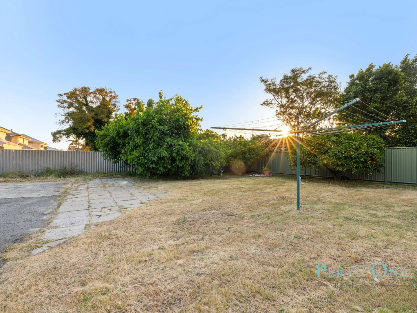 Additional image 18 of 194 Fisher Street, Cloverdale WA 6105