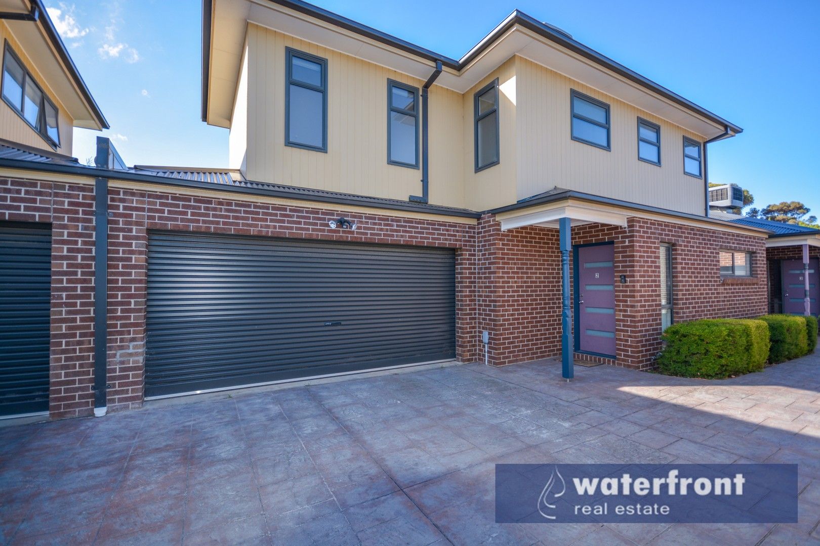 2/8 Nelson Court, Avondale Heights VIC 3034, Image 0