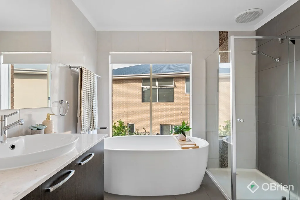 Additional image 12 of 5 Kilcatten Rise, Rowville VIC 3178