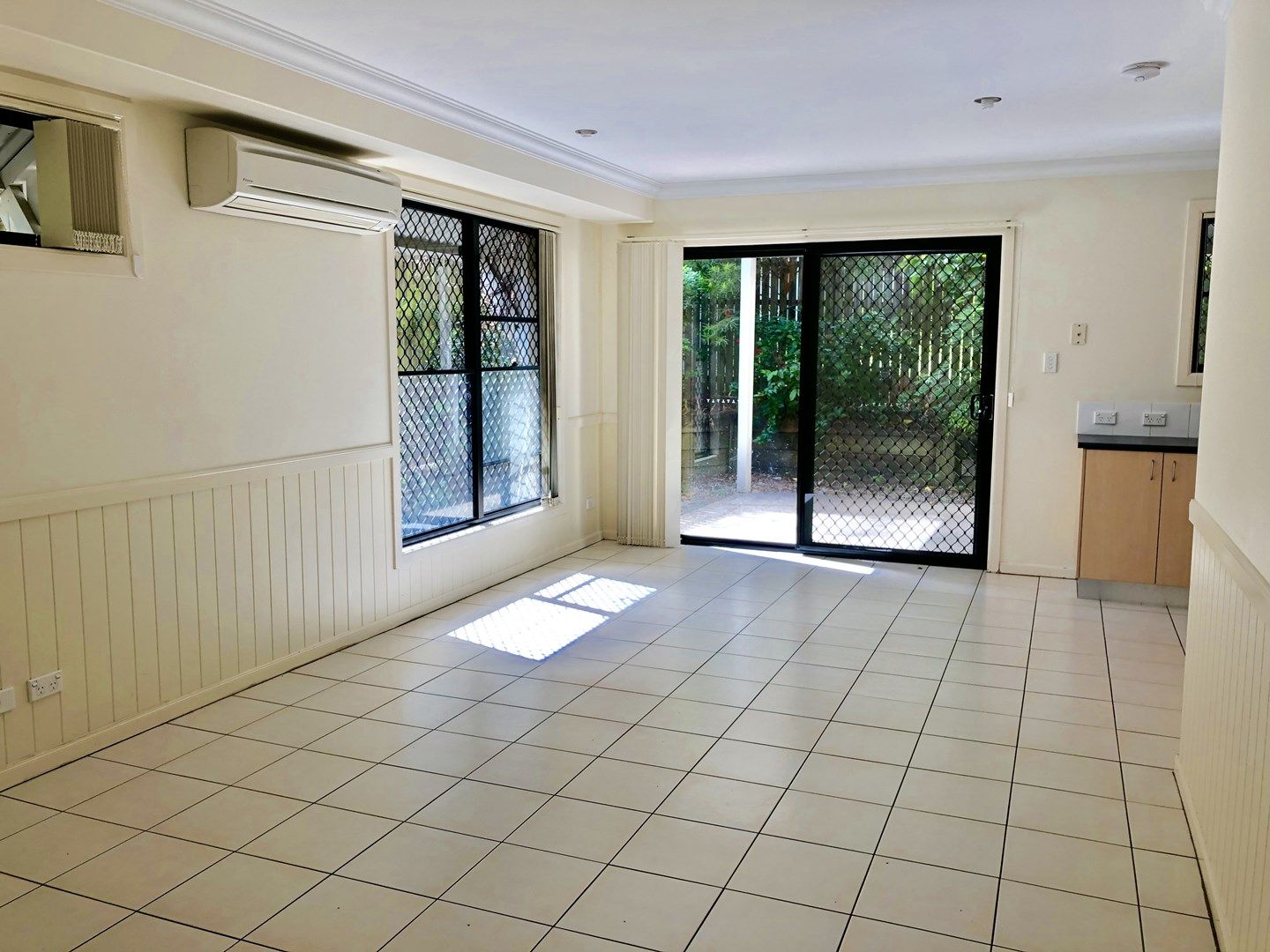 3 bedrooms Townhouse in 3/18 Caroline Street ANNERLEY QLD, 4103