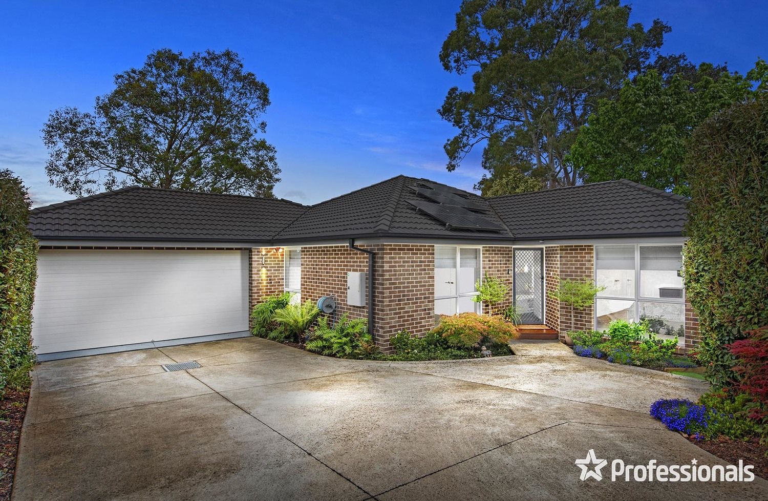 22a Russell Avenue, Mooroolbark VIC 3138, Image 0